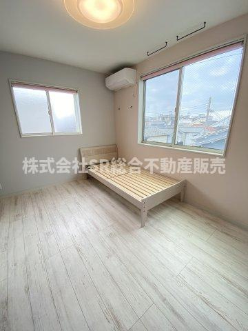 岩田町6丁目中古戸建の子供部屋|2面採光の明るいお部屋です♪子供部屋にいかがでしょうか