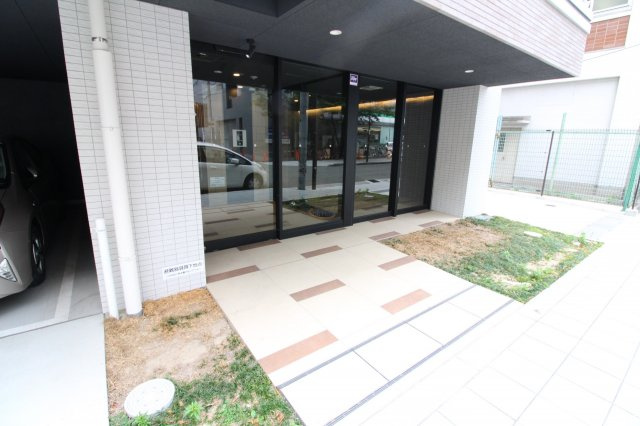 【エントランス】 | Metrosa弁天町