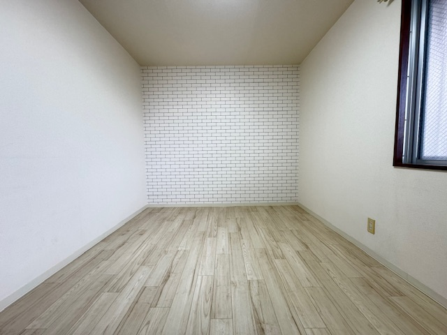 ルミエール深阪の洋室