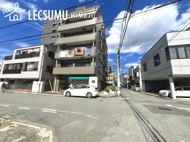 朝日プラザ船場の外観