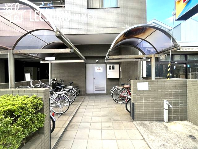 朝日プラザ船場の駐輪場