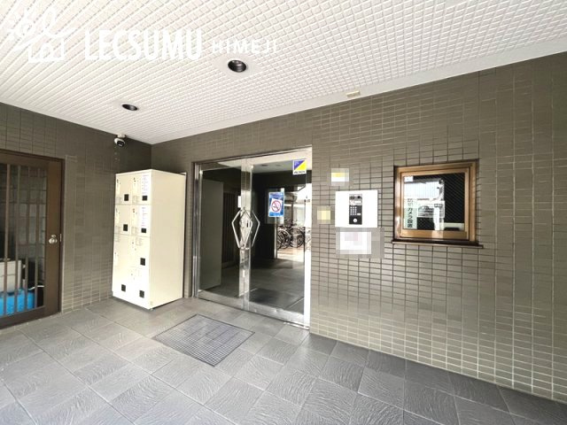 朝日プラザ船場のエントランス