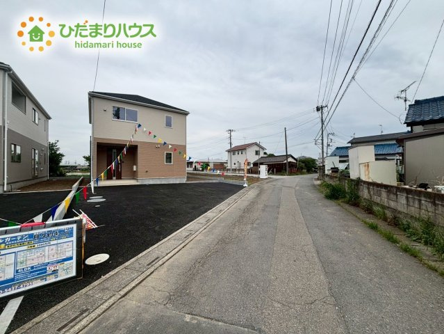 本庄市児玉町児玉　第12　新築一戸建て　クレイドルガーデン　05の前面道路含む現地写真|閑静な住宅地で叶える静かな暮らし(^^)/			
