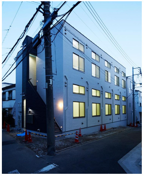 品川区戸越１丁目のアパートのエントランス