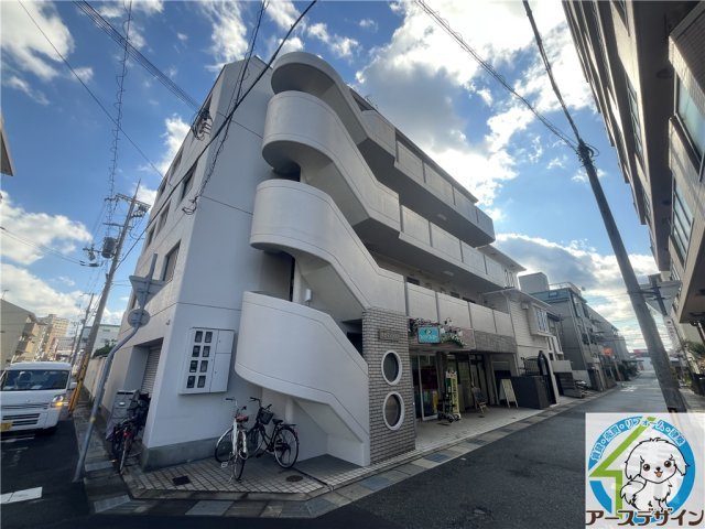 住吉マンションの外観