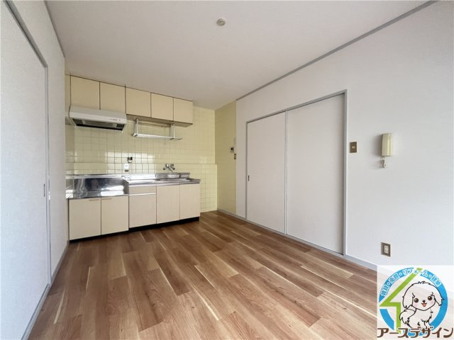 住吉マンションの居間・リビング|※類似部屋