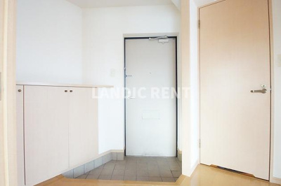 【玄関】 | チェントロ・ジャルディーノ