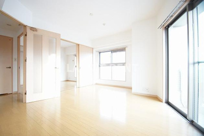 【内装】 | チェントロ・ジャルディーノ