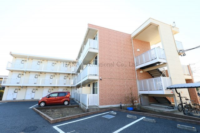 【外観】 | レオパレス代官町