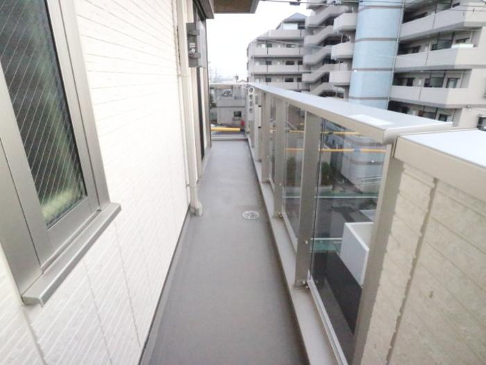 D-room五反田のバルコニー
