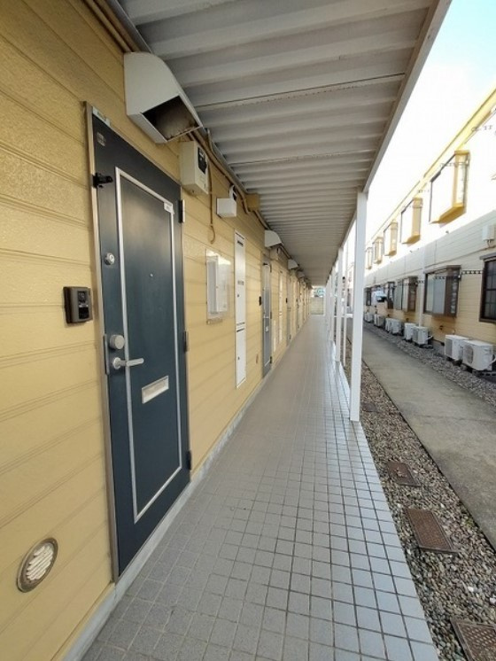 ユースフォーラム西瑞江Ａのロビー