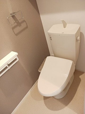 【トイレ】 | シャイン・リヒト | トイレもきれいです