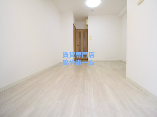 FDSamoreの寝室|広くて明るい寝室