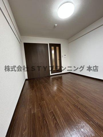 仲介手数料０円！ホウエイアームの居間・リビング