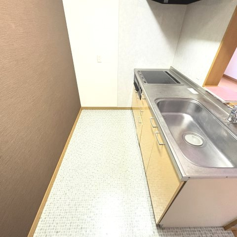 東町グレイスタウンＥのキッチン