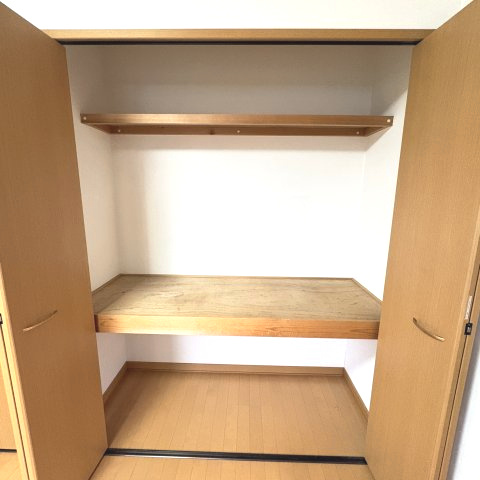 東町グレイスタウンＥの収納
