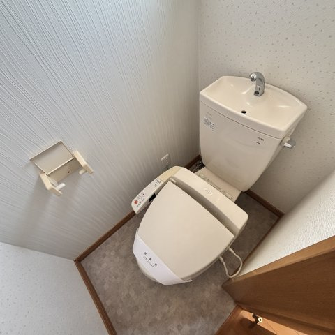 東町グレイスタウンＥのトイレ