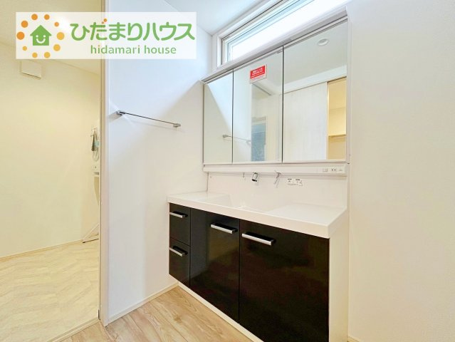 【独立洗面台】 | 土浦市おおつ野８丁目　中古戸建 | シンプルで使い勝手の良い独立洗面台！