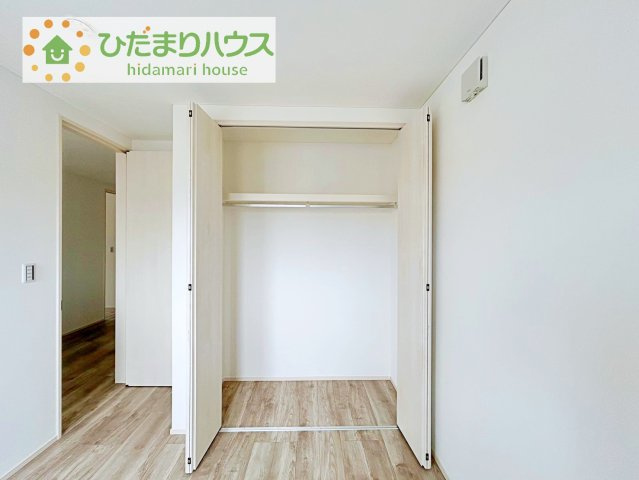 【収納】 | 土浦市おおつ野８丁目　中古戸建 | 全室にクローゼットが付いていて、お部屋の住空間もスッキリ広々つかえそうです(^^)/