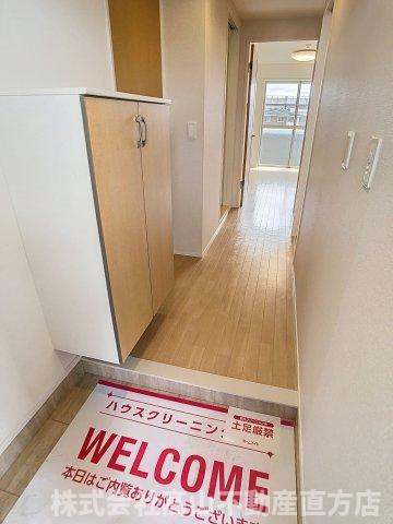 ラルーチェ　サンリッチの玄関