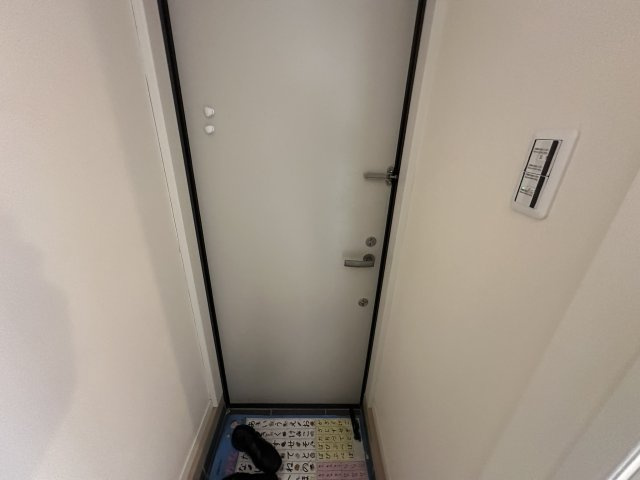 アグルームの玄関