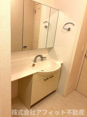 【洗面所】 | アダージオ | 洗髪洗面化粧台