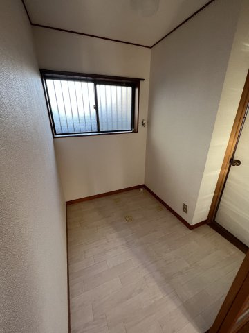 新屋敷貸家のその他