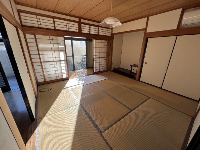 新屋敷貸家の和室