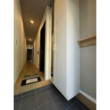 中古住宅　長良福光の玄関