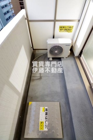 Proudearのバルコニー