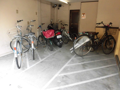 【その他共用部分】 | 双和ビル | 駐輪スペースも確保されています