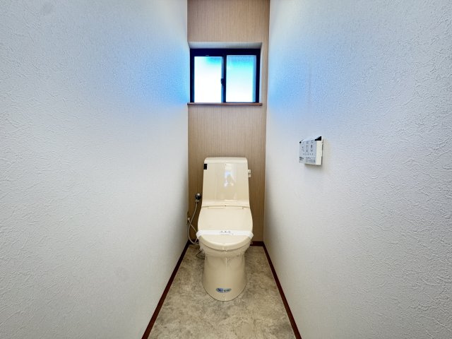 文京町三丁目中古住宅のトイレ|■2階トイレです