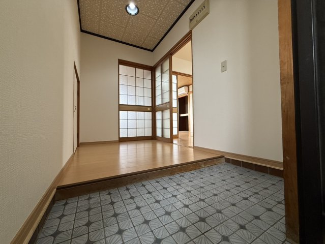 エナール高須の玄関