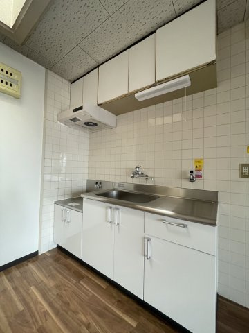 マサモト本社ビルのキッチン