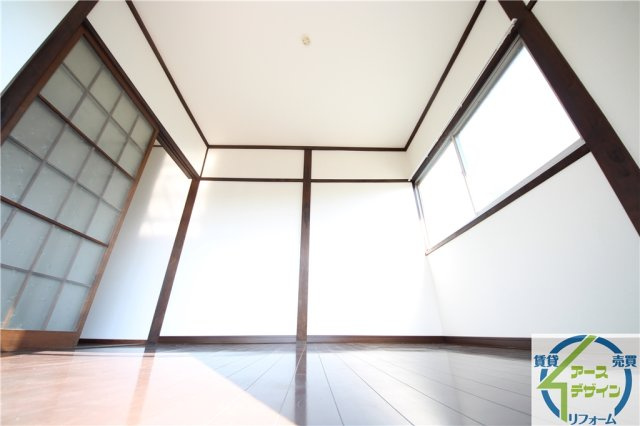 ウララハウスの洋室