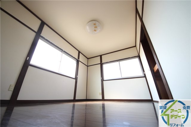 ウララハウスの洋室