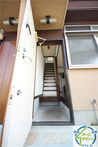 ウララハウスの玄関