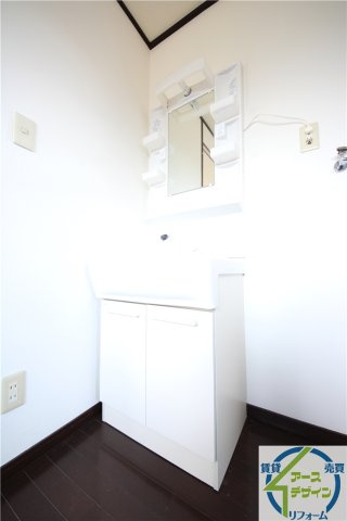 ウララハウスの洗面所