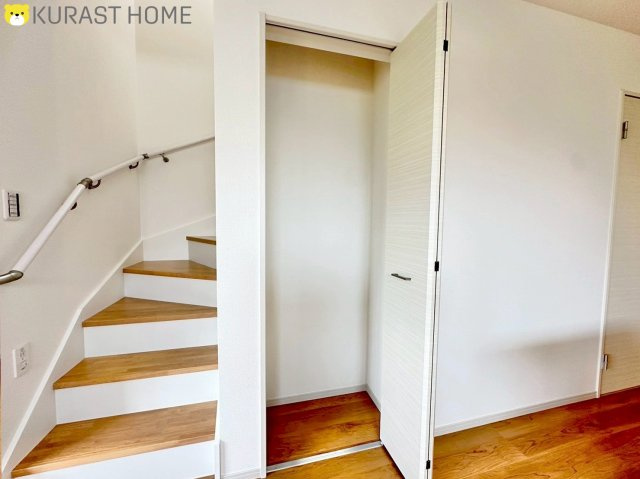 長岡京市奥海印寺太鼓山　新築戸建の収納