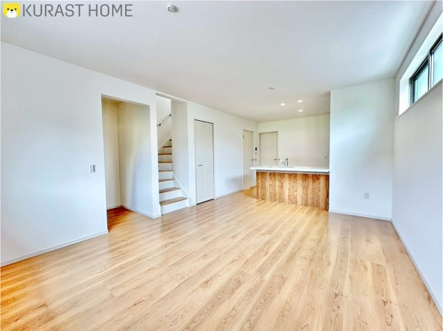 長岡京市奥海印寺太鼓山　新築戸建の居間・リビング