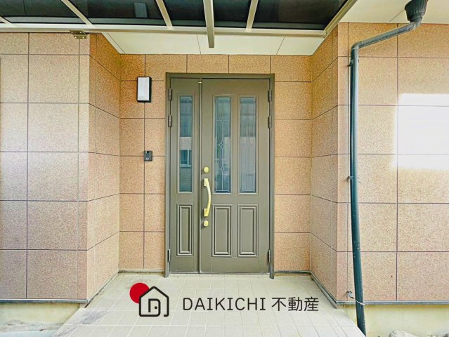 【玄関】 | 鴻巣市箕田　中古戸建