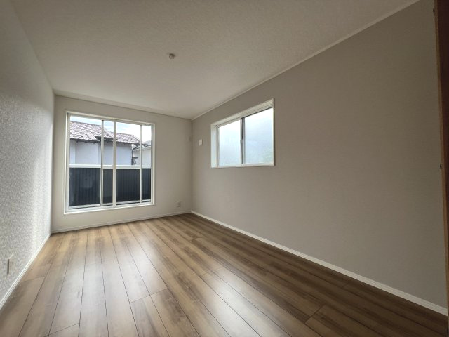 武蔵村山市伊奈平6丁目　新築戸建全1棟の洋室|7.5帖