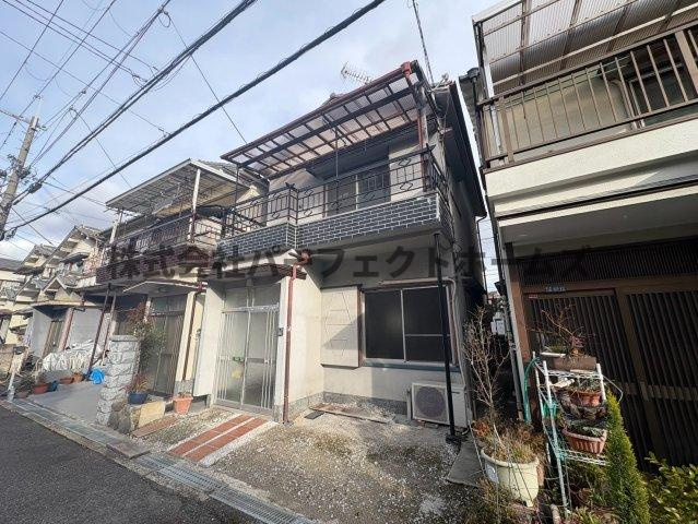 高倉１丁目戸建　賃貸の外観|外観は落ち着いています