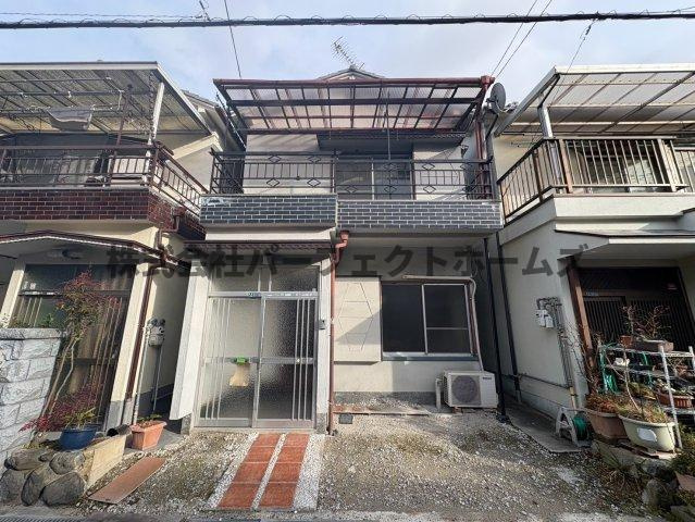 高倉１丁目戸建　賃貸のエントランス|毎日通るエントランスはこのようになっています