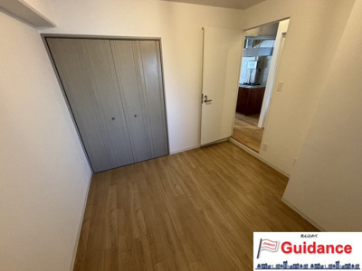 【洋室】 | ハイ・シャトー八木