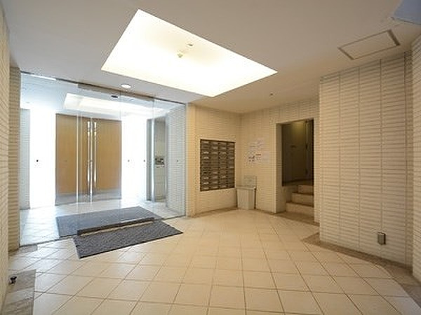 キャビンアリーナ南青山のロビー