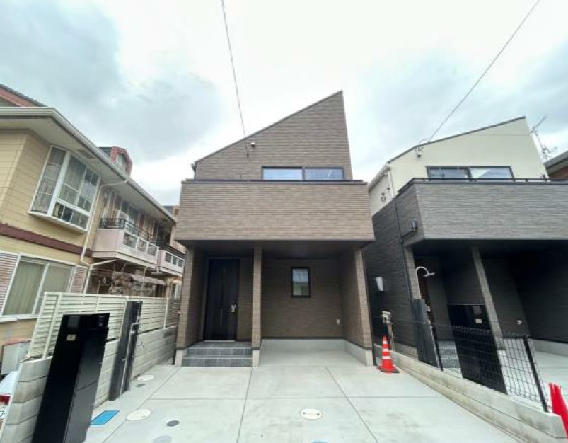 平塚虹ケ浜　新築未入居　全2棟の外観