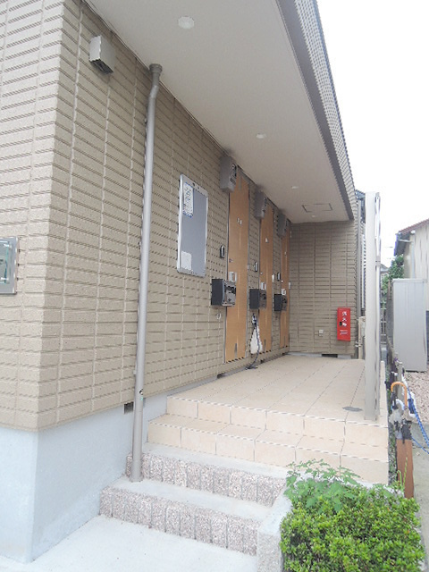 パークサイド　東海岸のエントランス|エントランス、玄関横にはリードフック付
