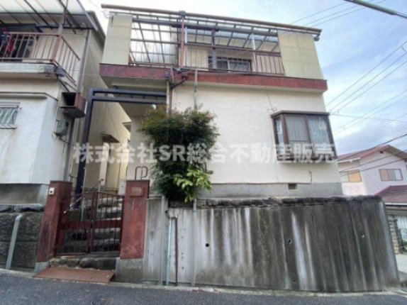上四条町中古戸建の外観|北東角地で陽当たり、通風、眺望良好です！