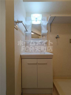 【洗面所】 | グレース大阪港 | 洗面スペース